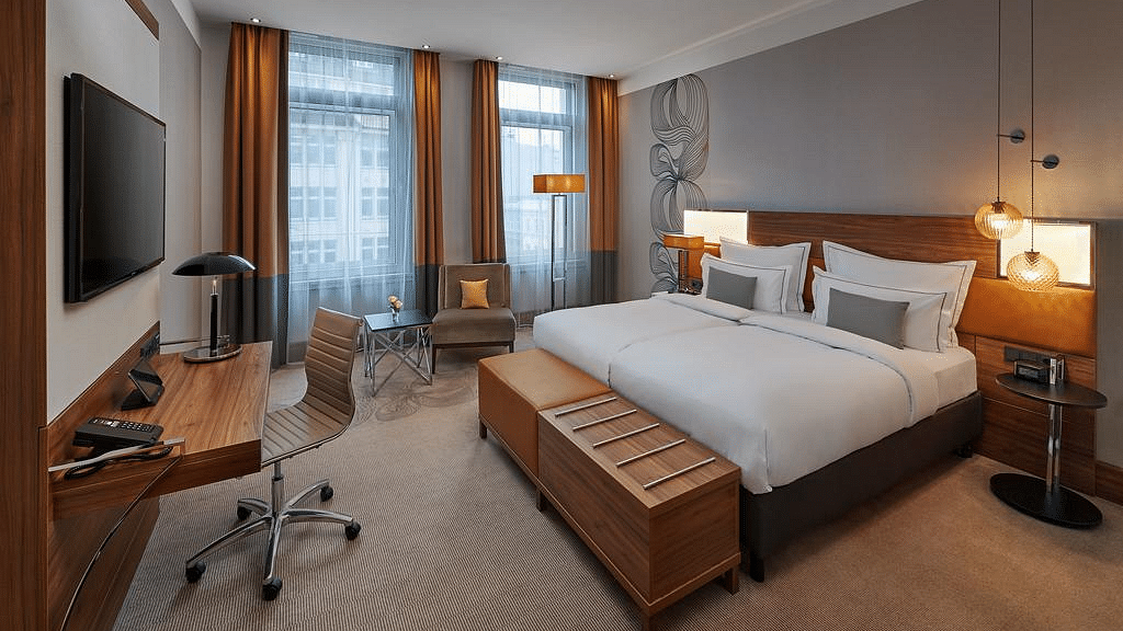 Hamburg Reichshof Hamburg, Curio Collection by Hilton Center Deals