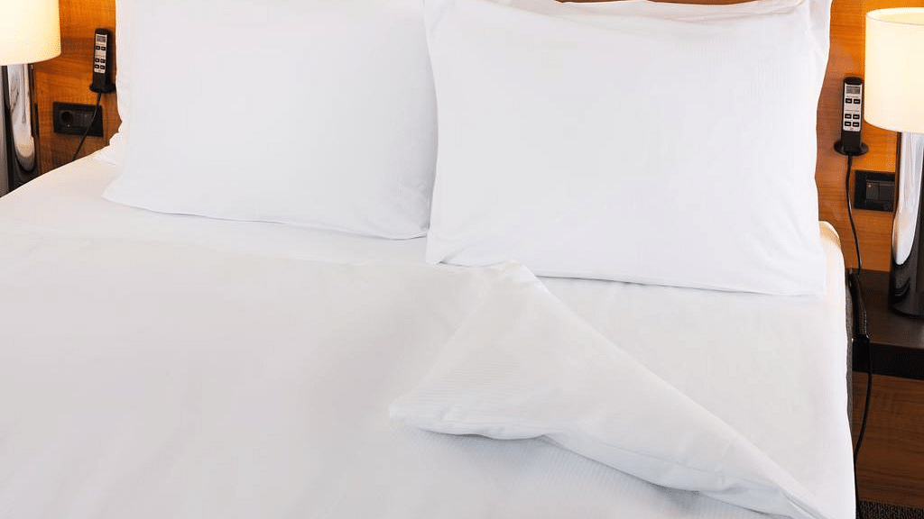 Hamburg Mövenpick Hotel Hamburg mit Halbpension Angebote
