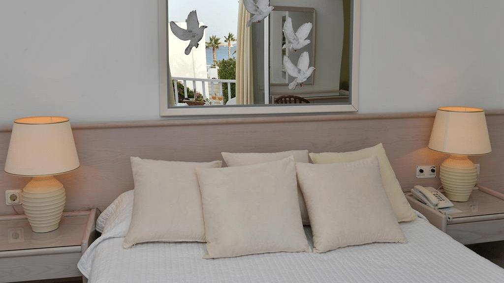 Paros Astir of Paros centre offers