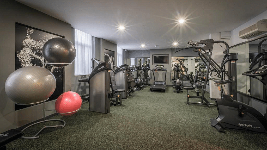 Dublin Hotel Riu Plaza The Gresham Dublin with Bed and Breakfast offers