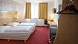 Viena Arion Airport Hotel con media pensión deals