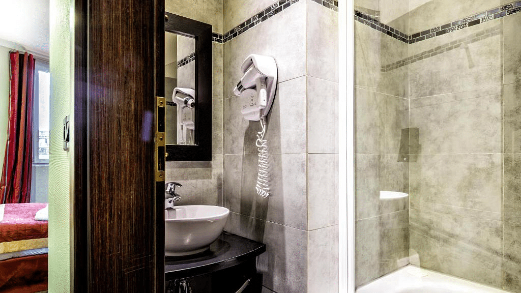 Bathroom photo Hotel De Suède