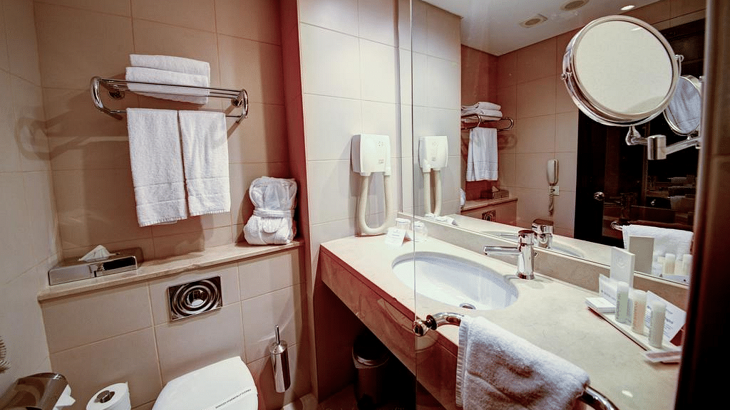 Bucharest Golden Tulip Victoria Bucharest centre offers