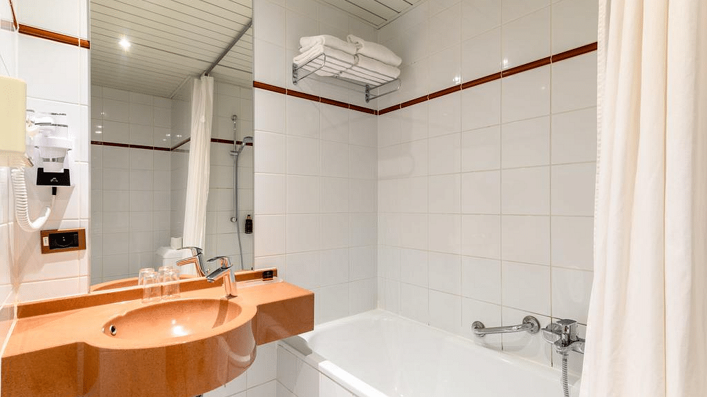 Brussels Aris Grand Place Hotel on the beach offers