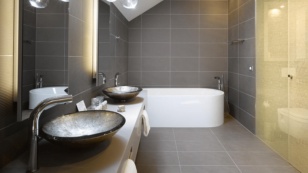 Prague INNSiDE by Meliá Prague Old Town on the beach offers