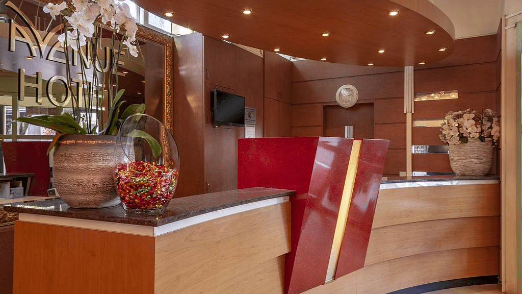 Amsterdam Avenue Hotel with Bed and Breakfast offers