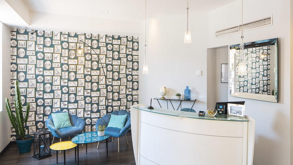 Nice Hôtel Relais Acropolis with Bed and Breakfast offers