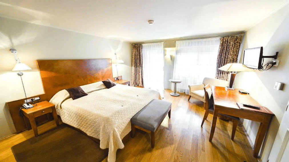 Praga The Golden Wheel Hotel todo incluido ofertas