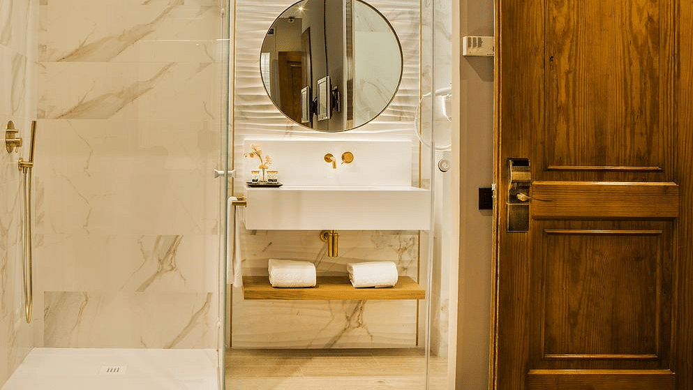Barcelona Hotel Nouvel with Half-Board offers