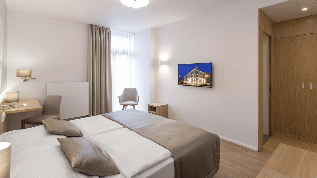 Πράγα Hotel Carol all inclusive προσφορές