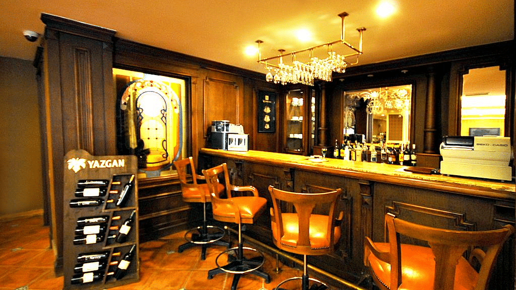 Istanbul Golden Crown Hotel with Bed and Breakfast offers