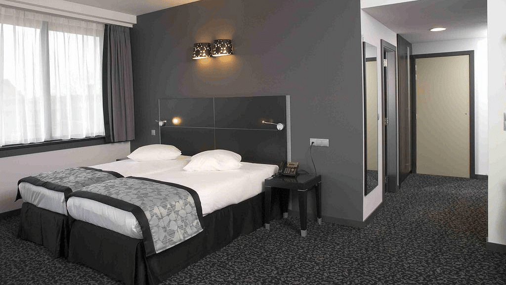 Bruselas Hotel Ramada Brussels Woluwe alojamiento con cama y desayuno deals
