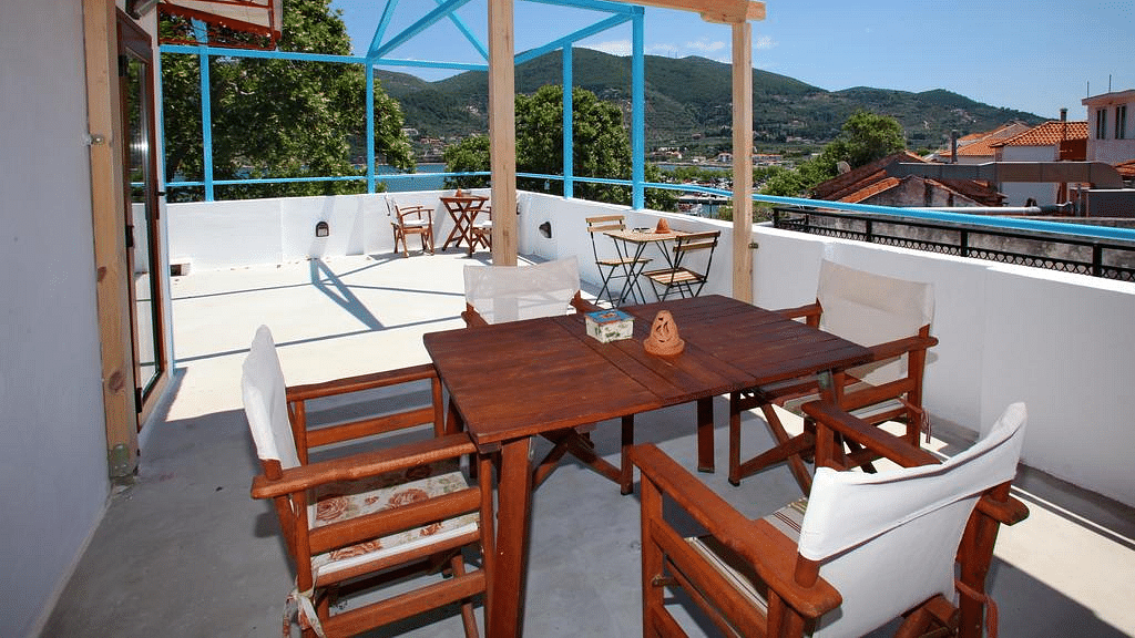 Skopelos Aktaion Guest Rooms with Bed and Breakfast offers