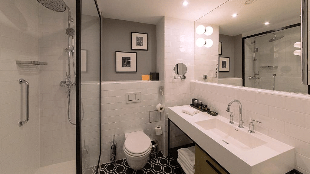 Zagreb Canopy by Hilton Zagreb City Centre alojamiento con cama y desayuno deals