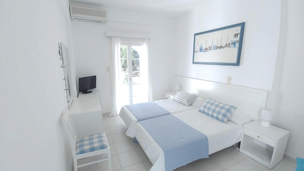 Paros Hotel Marinero with Half-Board deals
