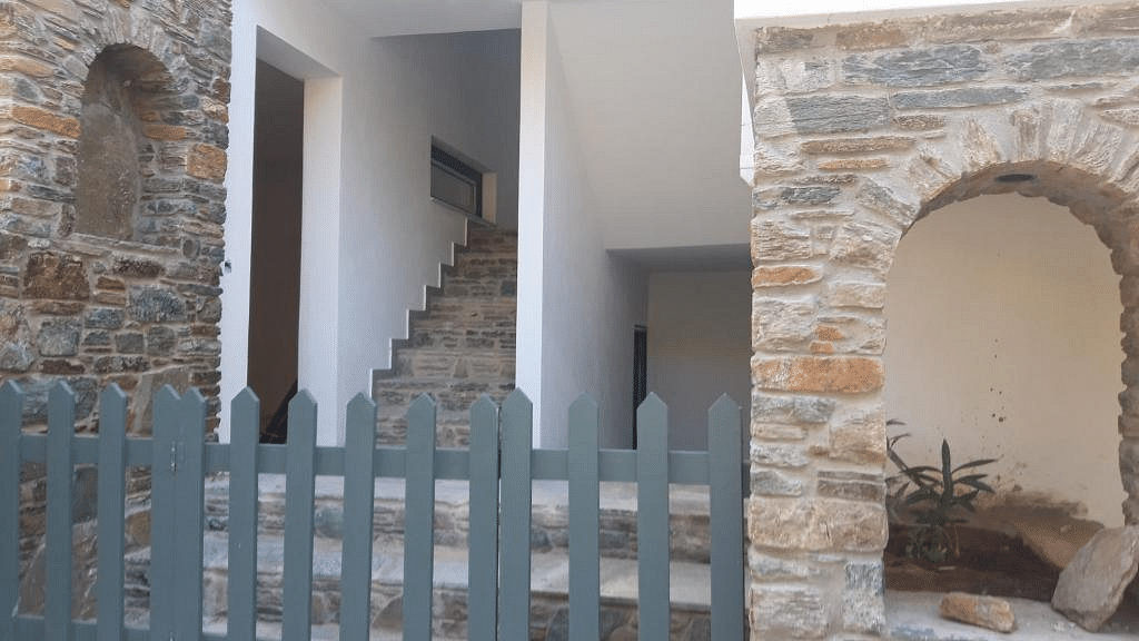 Άνδρος Amoraninew με πρωινό προσφορές