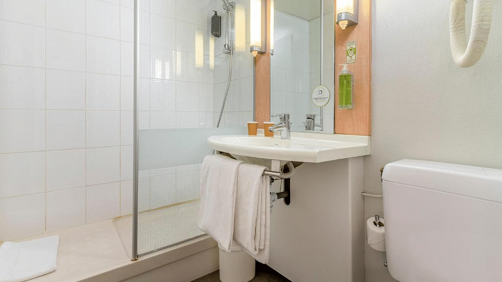 Marsella B&B HOTEL Marseille Centre Vieux Port todo incluido ofertas