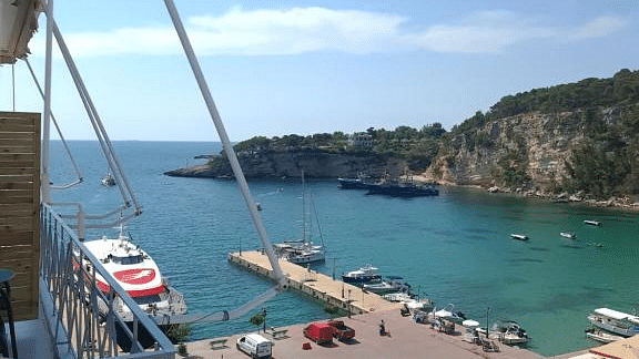 Alonnisos Mar Adentro with Bed and Breakfast offers