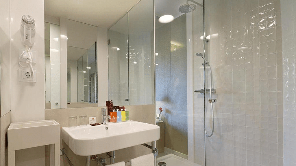 Barcelona Axel Hotel Barcelona & Urban Spa- Adults Only alojamiento con cama y desayuno deals